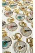 Resin Daisy Name Keychain (Random Colours)