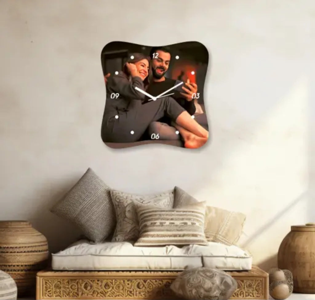 Customized/Personalized Wooden Wall Clock with 1 Photo for Birthday for Your Love (12 Inch x 12 Inch, Black)